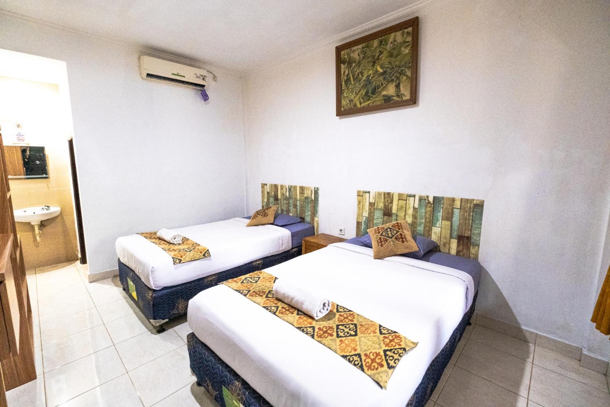 OYO 636 Apartmen Kak Okoh Otel Canggu Dış mekan fotoğraf